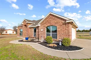 1547 Brookview Dr, Lancaster, TX 75146 - Photo 29