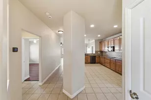 1547 Brookview Dr, Lancaster, TX 75146 - Photo 9