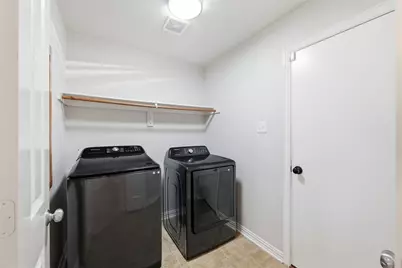 1547 Brookview Drive, Lancaster, TX 75146 - Photo 11