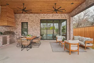 5945 Royal Crest Dr, Dallas, TX 75230 - Photo 31