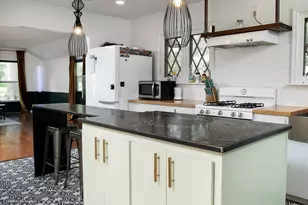 2414 S Martin St, Kilgore, TX 75662 - Photo 11