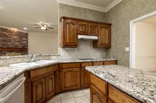 4224 Hollow Creek Ct, Aledo, TX 76008 - Photo 11