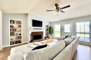 4633 Archer Dr, The Colony, TX 75056 - Photo 3