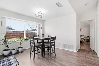 4946 Briar Oaks Lane, Grand Prairie, TX 75052 - Photo 13