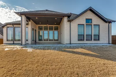 10440 Gray Hills Drive, Benbrook, TX 76126 - Photo 31