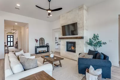 10440 Gray Hills Drive, Benbrook, TX 76126 - Photo 7