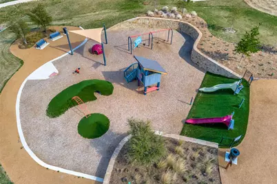 10440 Gray Hills Drive, Benbrook, TX 76126 - Photo 33