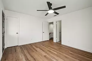 2103 Mistletoe Ave, Fort Worth, TX 76110 - Photo 7