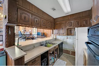 1185 Lakewood Circle, Alvarado, TX 76009 - Photo 9