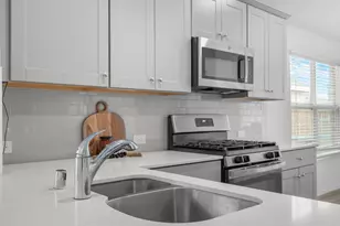 2332 Rosaline, Aubrey, TX 76227 - Photo 9