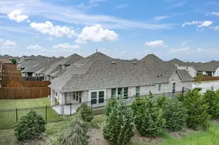 1701 Pelham Dr, Aubrey, TX 76227 - Photo 9