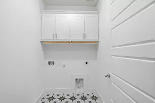 1701 Pelham Dr, Aubrey, TX 76227 - Photo 29