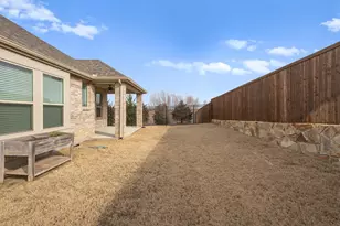 1701 Pelham Dr, Aubrey, TX 76227 - Photo 33