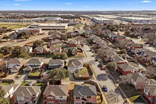 921 Valleybrook Dr, Lewisville, TX 75067 - Photo 31