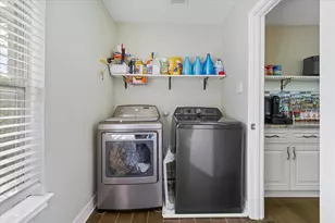 921 Valleybrook Dr, Lewisville, TX 75067 - Photo 25