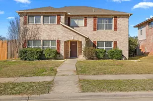 921 Valleybrook Dr, Lewisville, TX 75067 - Photo 1