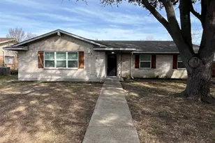 2101 Plymouth Rock Dr, Richardson, TX 75081 - Photo 1