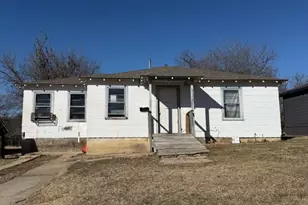 2713 Hanger Ave, Fort Worth, TX 76105 - Photo 1