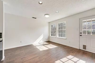 2528 Big Spring Drive, Fort Worth, TX 76120 - Photo 9