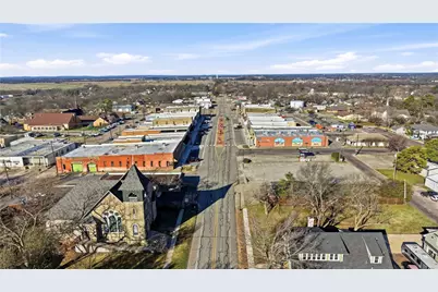 108 E Main Street, Whitesboro, TX 76273 - Photo 17