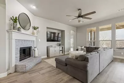 6120 Lamb Creek Drive, Fort Worth, TX 76179 - Photo 9