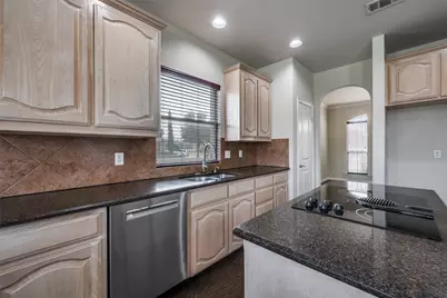 2737 Los Alamos Trail, Fort Worth, TX 76131 - Photo 13