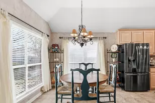 8440 Parkdale Dr, North Richland Hills, TX 76182 - Photo 15