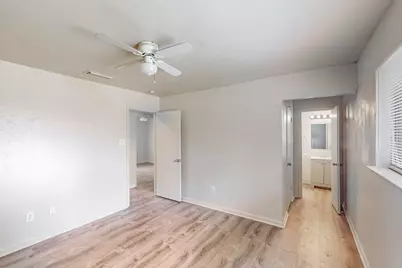 1538 Oakbrook Street, Lancaster, TX 75134 - Photo 23