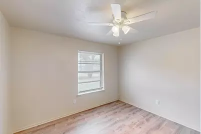 1538 Oakbrook Street, Lancaster, TX 75134 - Photo 29