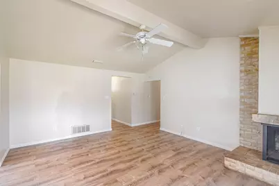 1538 Oakbrook Street, Lancaster, TX 75134 - Photo 7