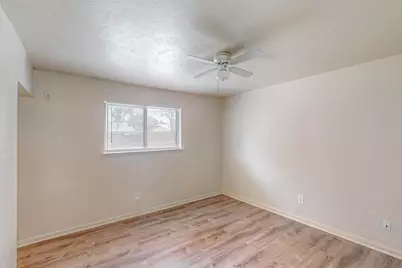 1538 Oakbrook Street, Lancaster, TX 75134 - Photo 21