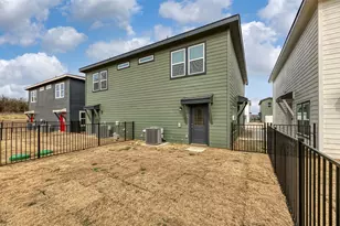 3501 E Renfro St, Burleson, TX 76028 - Photo 31