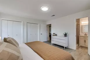 1906 Woodoak Dr, Irving, TX 75060 - Photo 19