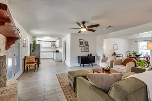 1906 Woodoak Dr, Irving, TX 75060 - Photo 9