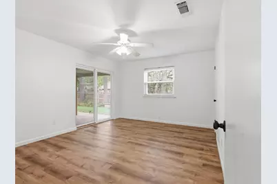 209 Valley View Court, Azle, TX 76020 - Photo 33