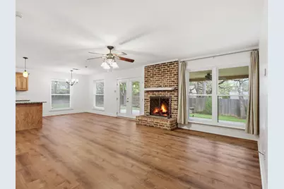 209 Valley View Court, Azle, TX 76020 - Photo 17