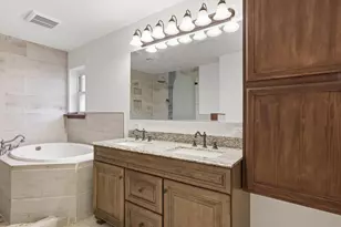 209 Valley View Ct, Azle, TX 76020 - Photo 31