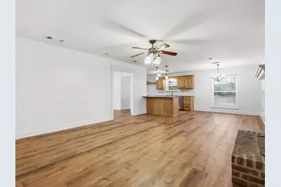 209 Valley View Court, Azle, TX 76020 - Photo 19