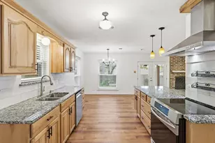 209 Valley View Ct, Azle, TX 76020 - Photo 15