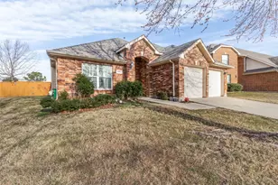 9421 Links Fairway Dr, Rowlett, TX 75089 - Photo 1