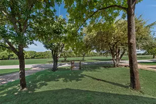 523 Houston St, Cedar Hill, TX 75104 - Photo 23