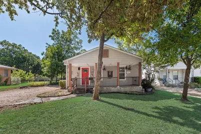 523 Houston Street, Cedar Hill, TX 75104 - Photo 3