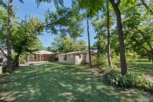 523 Houston St, Cedar Hill, TX 75104 - Photo 21