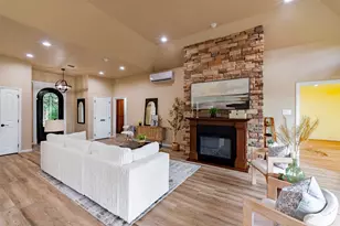 2325 River Rd, Granbury, TX 76048 - Photo 11