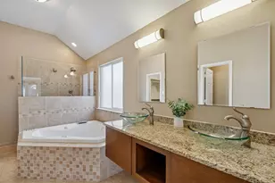 12113 Rushing Creek Dr, Frisco, TX 75035 - Photo 17