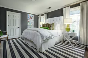 5460 Surrey Cir, Dallas, TX 75209 - Photo 23