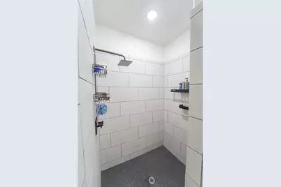 335 Brazos West Drive, Mineral Wells, TX 76067 - Photo 15