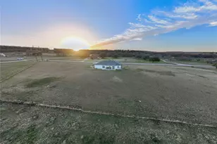 335 Brazos W Dr, Mineral Wells, TX 76067 - Photo 33