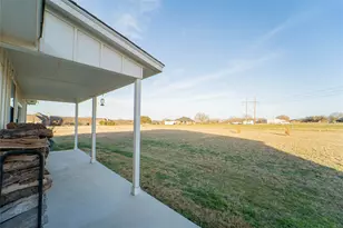 335 Brazos W Dr, Mineral Wells, TX 76067 - Photo 29