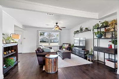 2890 Meadow Port Drive, Dallas, TX 75234 - Photo 3